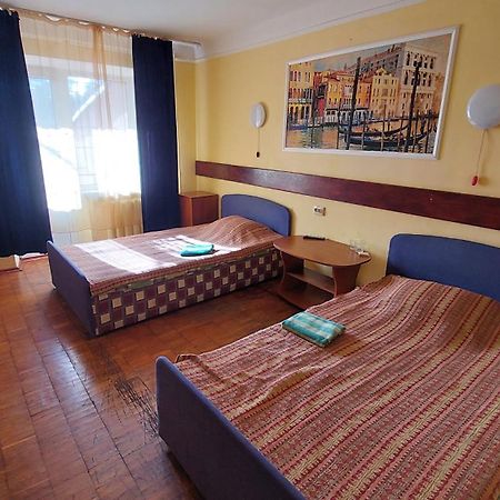 Hotel Desna Kut Киев Екстериор снимка