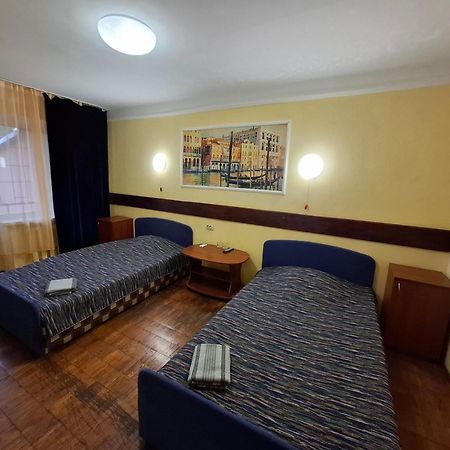 Hotel Desna Kut Киев Екстериор снимка
